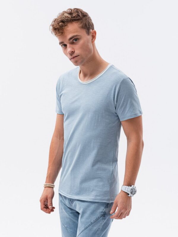 Pohodlné tričko s krátkym rukávom bez potlače svetlo modré-pre mužov