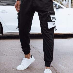 Trendy joggery s ozdobnými prvkami- čierne