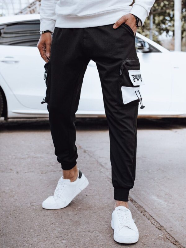 Trendy joggery s ozdobnými prvkami- čierne