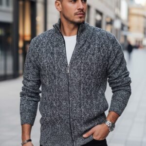 Trendy pánsky sveter - šedý