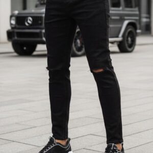 Trendové pánske čierne rifle s dierami